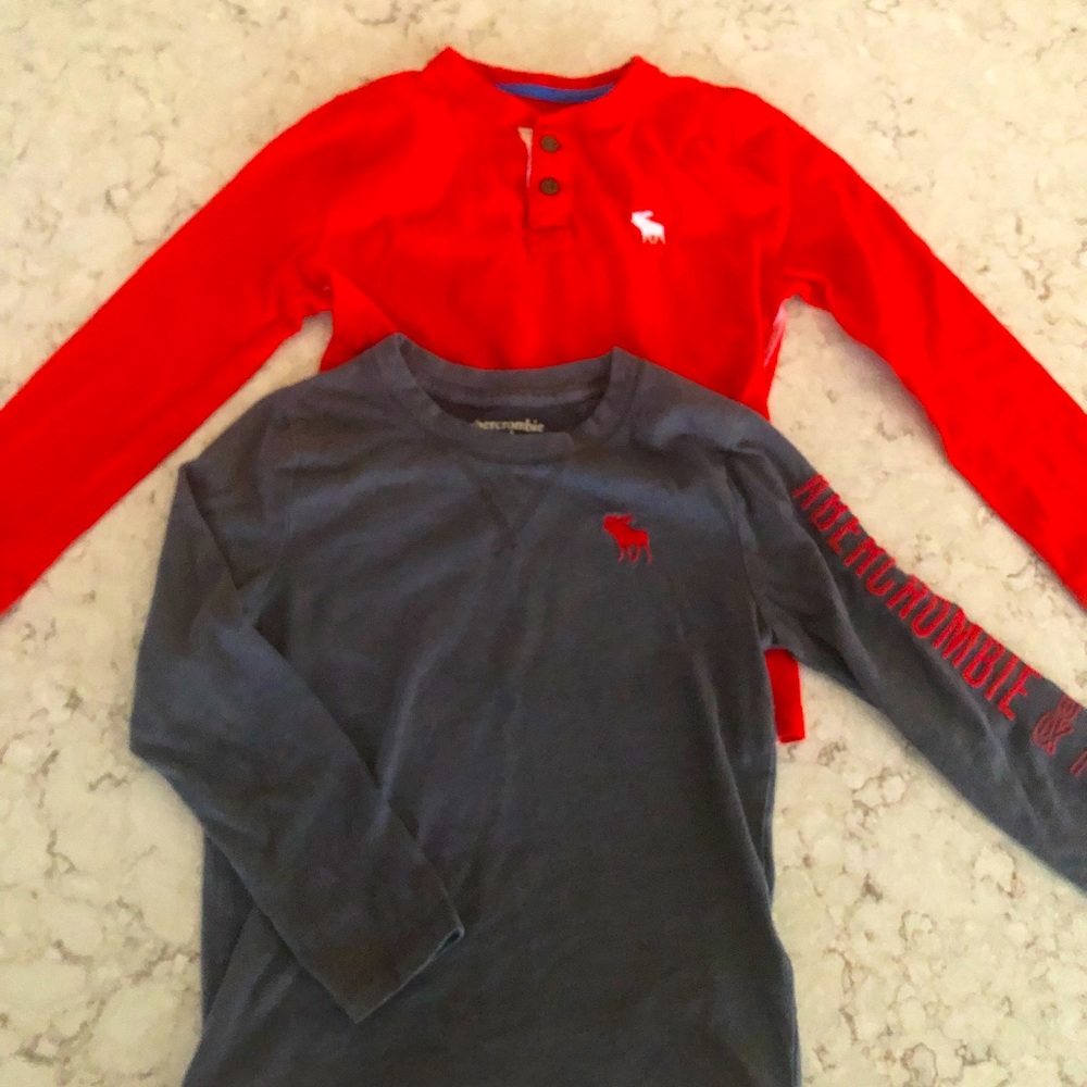 Abercrombie and Fitch boys long sleeved T-Shirts